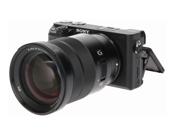 Aparat Sony A6400 + ob. 18-105 f/4 G OSS