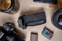 Battery Pack Newell MB-N12 do Nikon