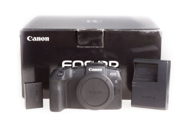 Używany aparat cyfrowy Canon EOS RP body |S24782|