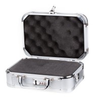 Kuferek Walizka Dorr Silver 10 aluminiowa szyfr wew. wym. 23x15x7.5cm