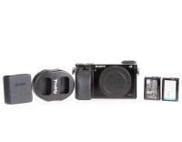 Używany aparat Sony A6000 body + dodatkowa ładowarka + 2x aku |K188846|