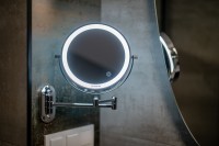 Lustro łazienkowe Humanas HS-BM01 z podświetleniem LED - srebrne