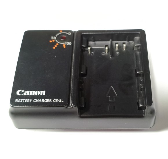 Oryginalna ładowarka Canon CB-5L do akumulatorów BP-511 (Canon 5D, 50D)