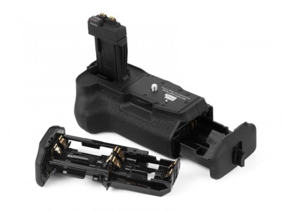 Pixel BG-E8 Battery Grip for Canon 550D / 600D /650D