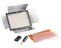 Lampa diodowa LED YONGNUO YN-900 BT 3200-5500K + zasilacz
