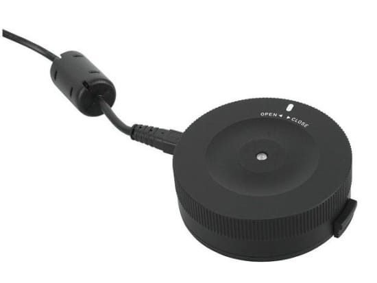 Sigma USB Dock - stacja dokująca do obiektywów Pentax