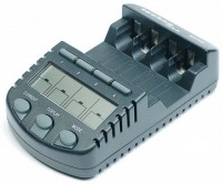 Ładowarka mikroprocesorowa do akumulatorów BC-700 AA / AAA 3 - prądy ładowania 