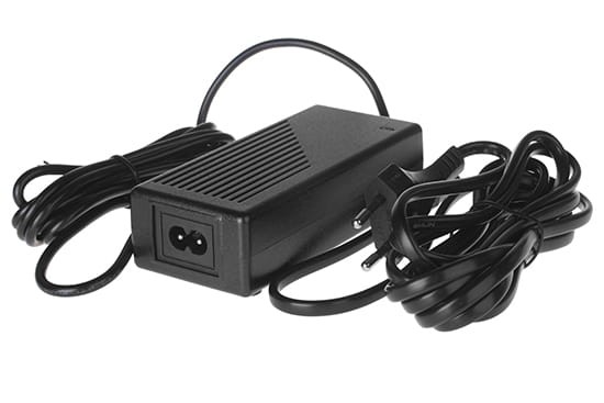 Zasilacz sieciowy YONGNUO do lamp  YN-300III YN-168 YN-216 YN-160