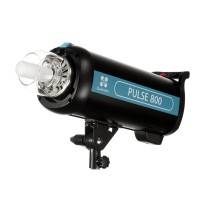 Lampa studyjna Quadralite Pulse 800