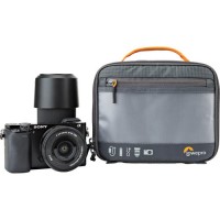 Mała torba Lowepro GEARUP Camera Box Medium Dark Grey