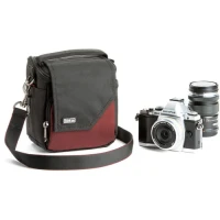 Torba Think Tank Mirrorless Mover 10 Deep Red