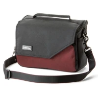 Torba Think Tank Mirrorless Mover 20 Deep Red