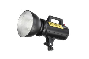 Zestaw lamp studyjnych Quadralite Move X 300 mocowanie Bowens