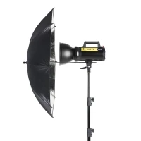 Zestaw lamp studyjnych Quadralite Move X 300 mocowanie Bowens