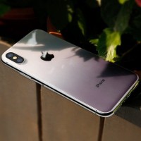 Szkło gradientowe na tył 0.3mm + folia na aparat Baseus do iPhone X / XS (czarne)