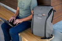 Plecak Peak Design Everyday Backpack 30L v2 - Grafitowy - EDLv2 (BEDB-30-CH-2)