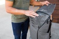 Plecak Peak Design Everyday Backpack 30L v2 - Grafitowy - EDLv2 (BEDB-30-CH-2)