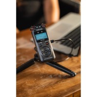Cyfrowy rejestrator dźwięku Tascam DR-05X + mini statyw Flexipod gratis ! 