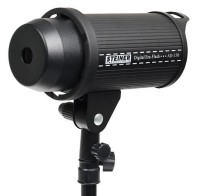 Lampa błyskowa o mocy 150Ws AD-150