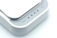 Sterylizator UV z funkcją ładowania indukcyjnego