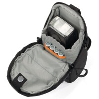 Pokrowiec na lampę błyskową Lowepro S&F Quick 75 AW z mocowaniem do pasa