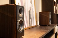 Zestaw głośników 2.0 Edifier S2000MKIII 130 W brązowy