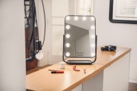 Lustro do makijażu Humanas HS-HM01 z oświetleniem LED - czarne