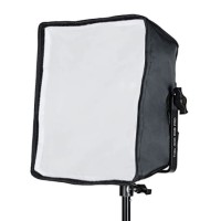 Softbox do Quadralite Thea 300 Pro