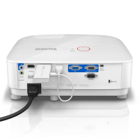 Gamingowy projektor Full HD do domowej rozrywki z krótką odległością projekcji BenQ TH671ST