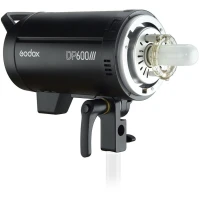 Lampa błyskowa studyjna Godox DP600III 