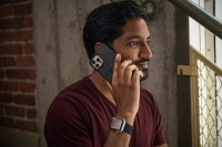 Etui Peak Design Mobile Everyday Case Fabric iPhone 13 - Grafitowe M-MC-AQ-CH-1