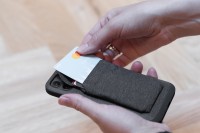 Magnetyczny portfel płaski do telefonu Peak Design Mobile Wallet Slim - Grafitowy (M-WA-AA-CH-1)