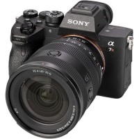 Obiektyw Sony FE 20-70 mm f/4 