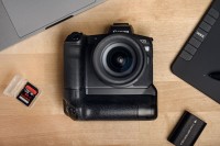 ZASILACZ DO Battery Pack Newell BG-E22 Canon 