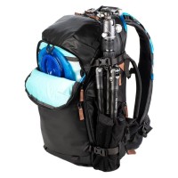 SHIMODA Explore V2 25 Starter Kit - Czarny plecak z wkładem