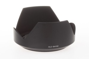  Oryginalna osłona przeciwsłoneczna Sony ALC-SH132 do Sony 28-70  |756203|